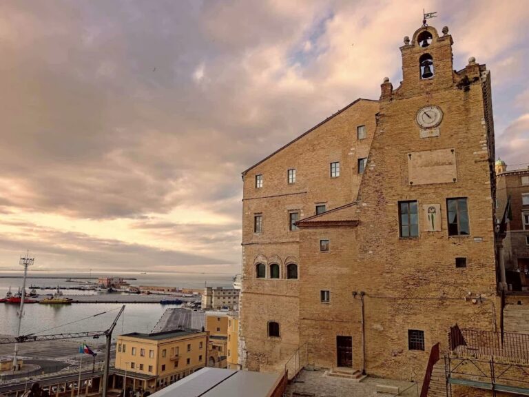 Palazzo degli Anziani, Ancona: The City’s Medieval Municipal Palace