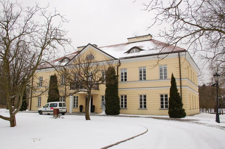 Sielce Palace: A Royal Farmstead and Classical Palace in Warsaw