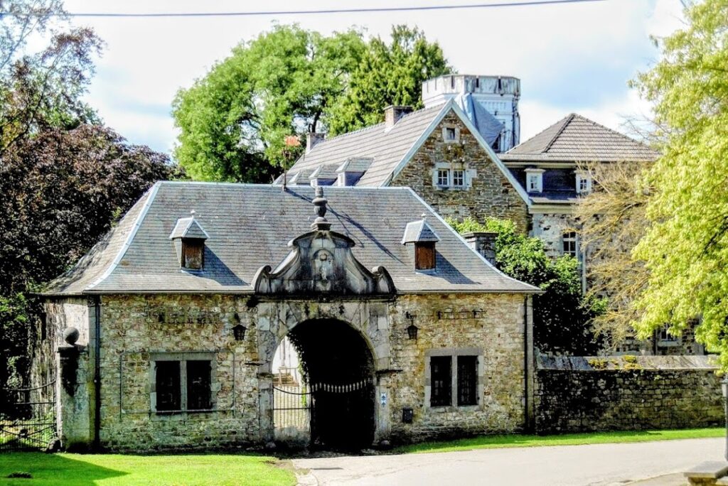 Castle Thor: A Historic Manor Estate in Lontzen, Belgium 1 Castle Thor