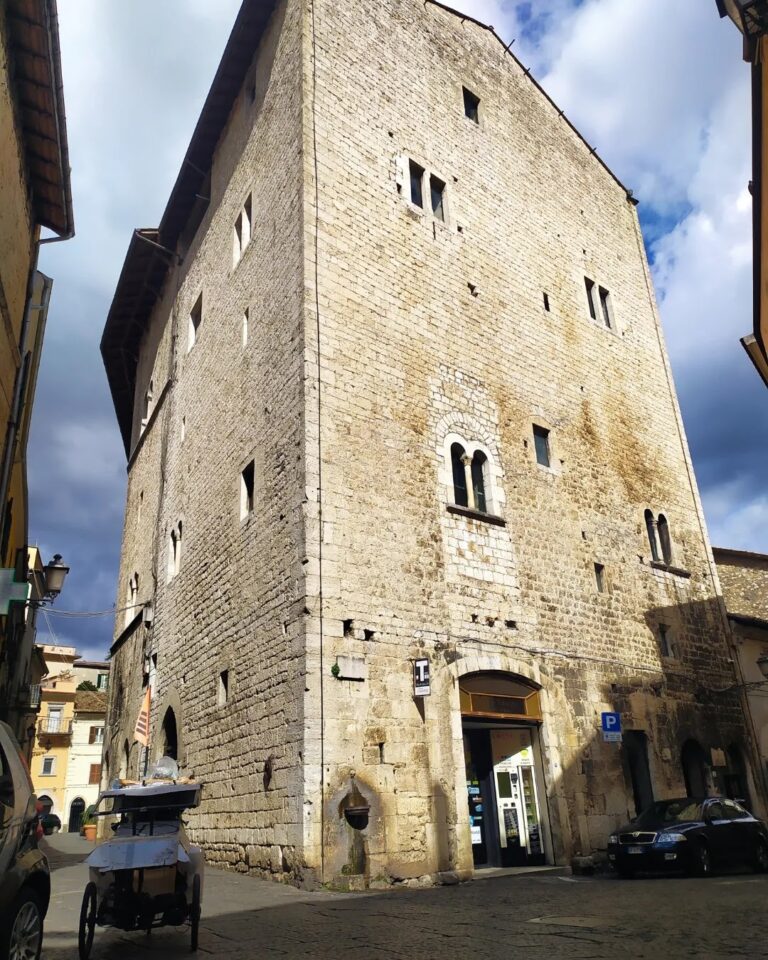 Gottifredo Palace: Medieval Civic and Defensive Complex in Alatri