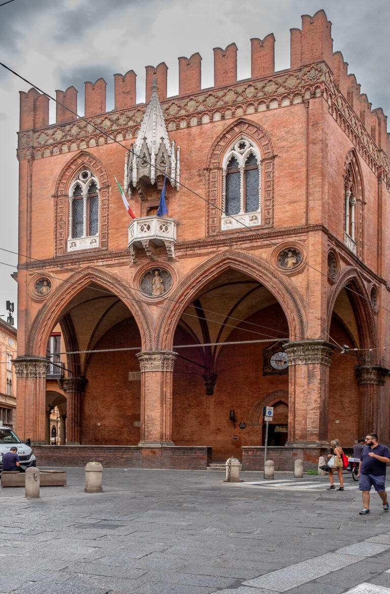 Palazzo della Mercanzia: Bologna’s Medieval Merchant Tribunal