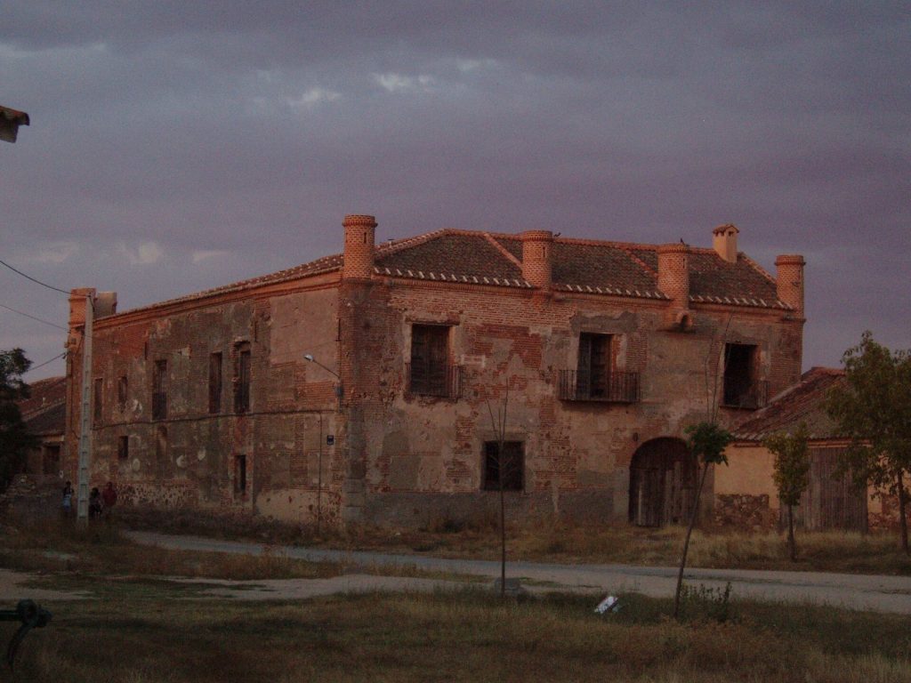 Palacio de Paradinas: A Fifteenth-Century Seigneurial Residence in Spain 2 Palacio de Paradinas