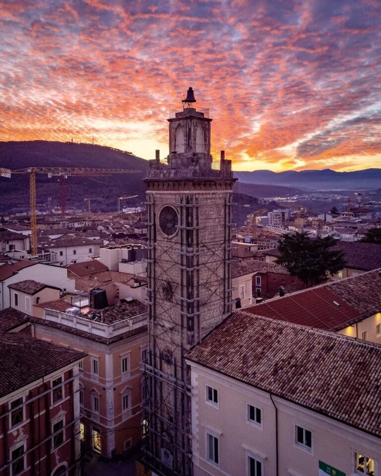Palazzo Margherita d’Austria: Civic Palace of L’Aquila