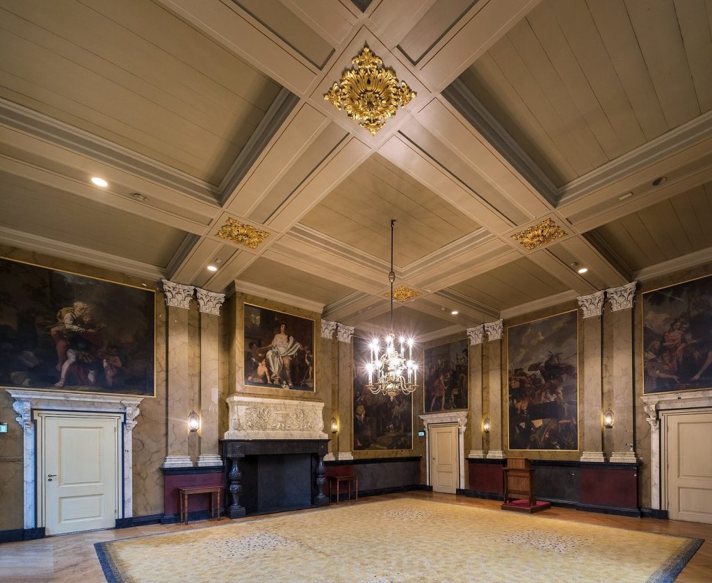Grafelijke Zalen: The Medieval Comital Palace of The Hague 2 Grafelijke Zalen