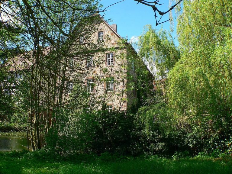 Schloss Nassenerfurth: A Renaissance Water Castle in Germany