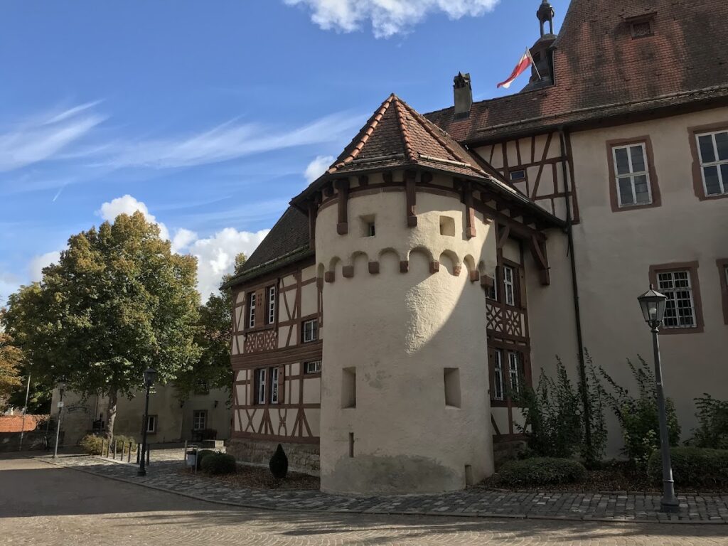 Kurmainzisches Schloss: An Electorate of Mainz Castle and Palace in Germany 2 Kurmainzisches Schloss
