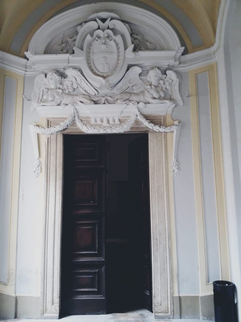 Palazzo Albani: A Historic Noble Palace and University Complex in Urbino 2 Palazzo Albani