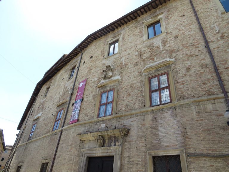 Palazzo Albani: A Historic Noble Palace and University Complex in Urbino