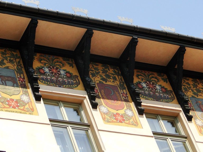 Wielopolski Palace in Krakow: A Historic Municipal Seat