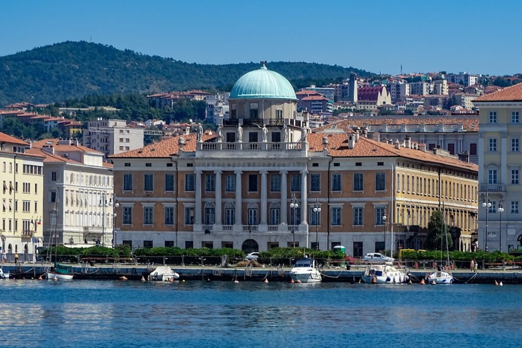 Palazzo Carciotti: An Eighteenth-Century Palace in Trieste 2 Palazzo Carciotti