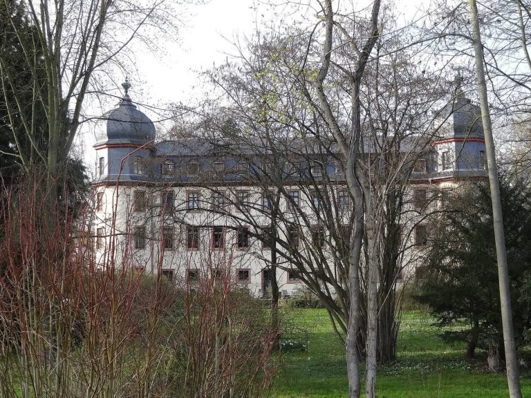 Schloss Lich: A Princely Castle and Palace in Germany