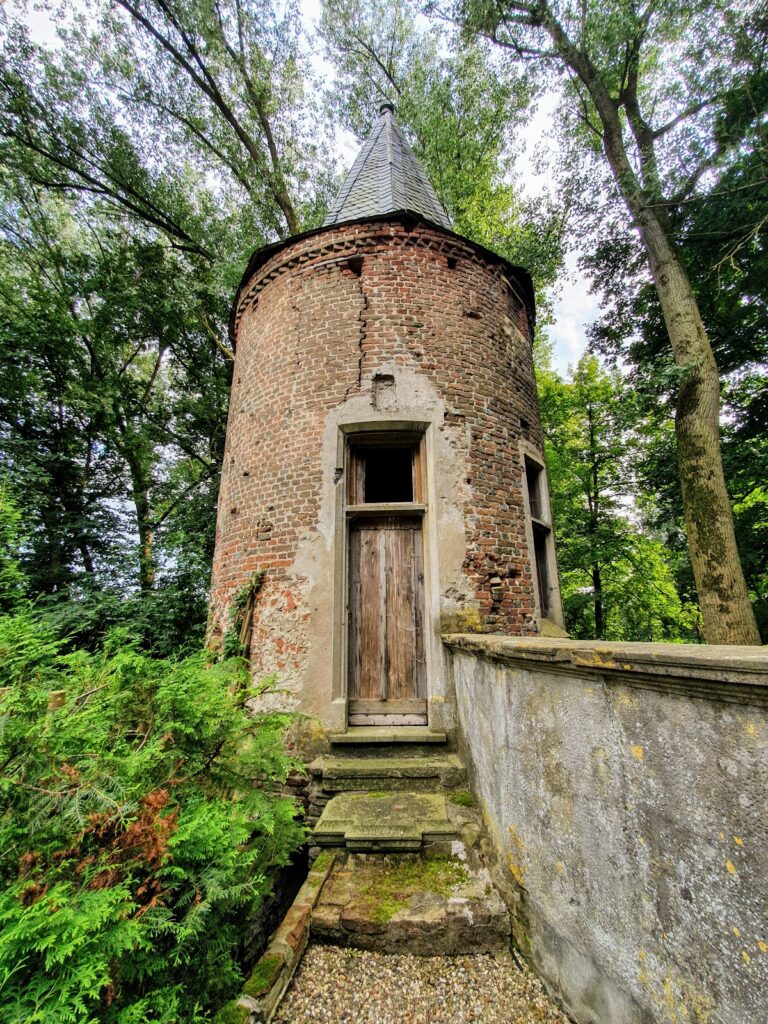 Haus Empel: A Medieval Moated Castle Ruin in Germany 2 Haus Empel