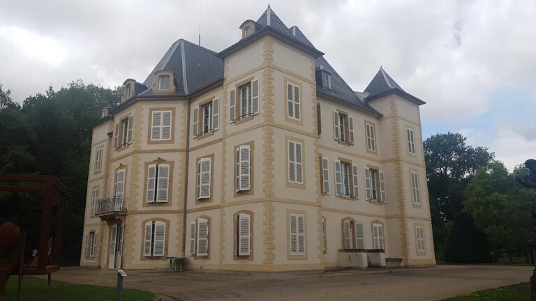 Château d’Urville: A Historic Estate and Agricultural Education Centre in France