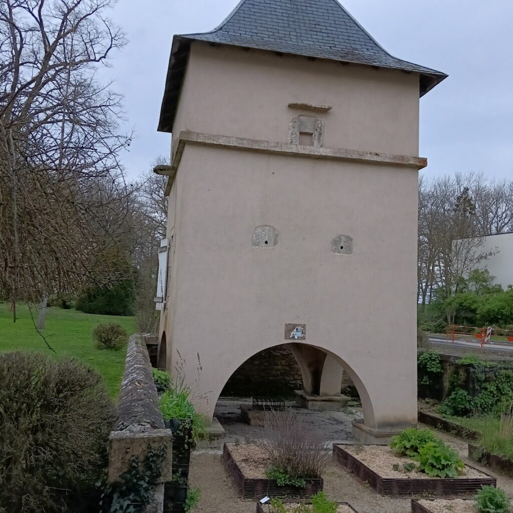 Château d'Urville: A Historic Estate and Agricultural Education Centre in France 2 Château d'Urville