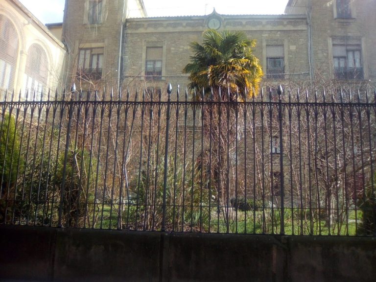 Palacio de los Álava Esquivel: A Historic Palace in Vitoria-Gasteiz