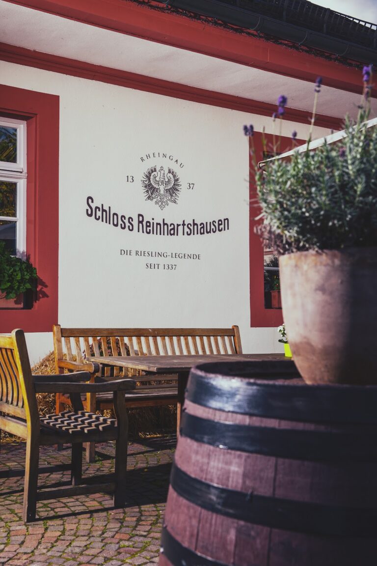 Schloss Reinhartshausen: A Historic Palace and Winery in Germany