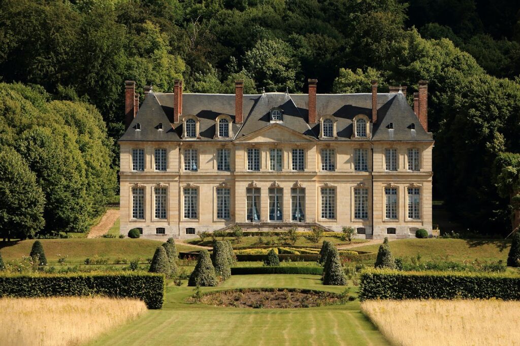 Château d’Yville: A Baroque Residence in France 2 Château d'Yville