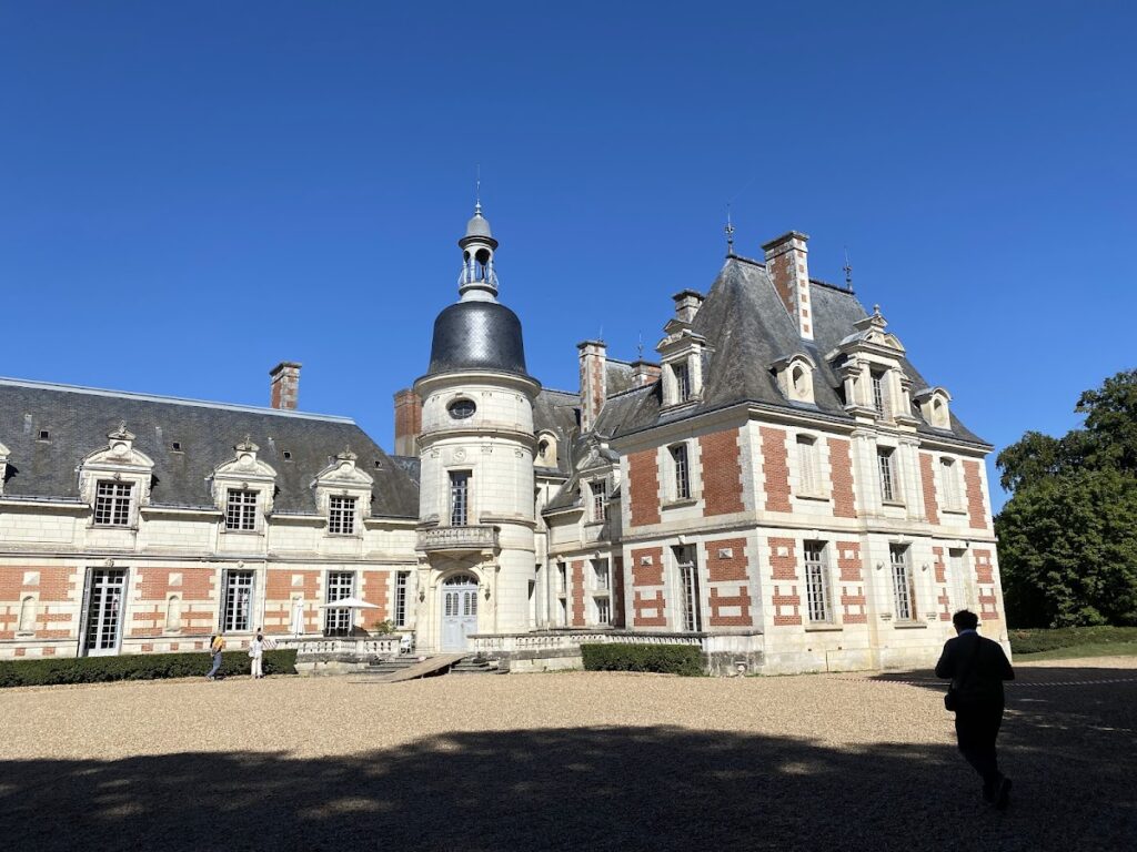 Château de Baudry: A Historic Estate and Residence in France 1 Château de Baudry