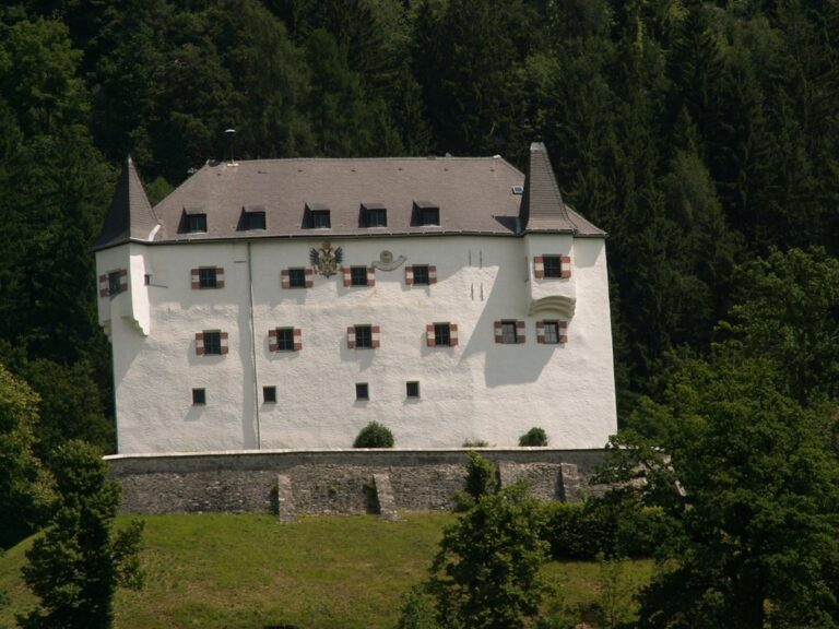Lengberg Castle: A Medieval Administrative Castle in Austria