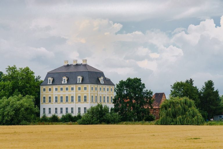 Wiederau Castle: A Baroque Palace Complex in Germany