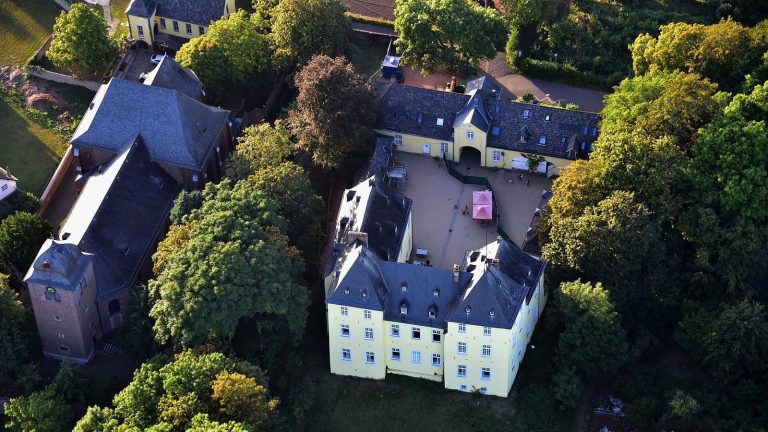 Schloss Alfter: A Historic Secular Castle in Germany