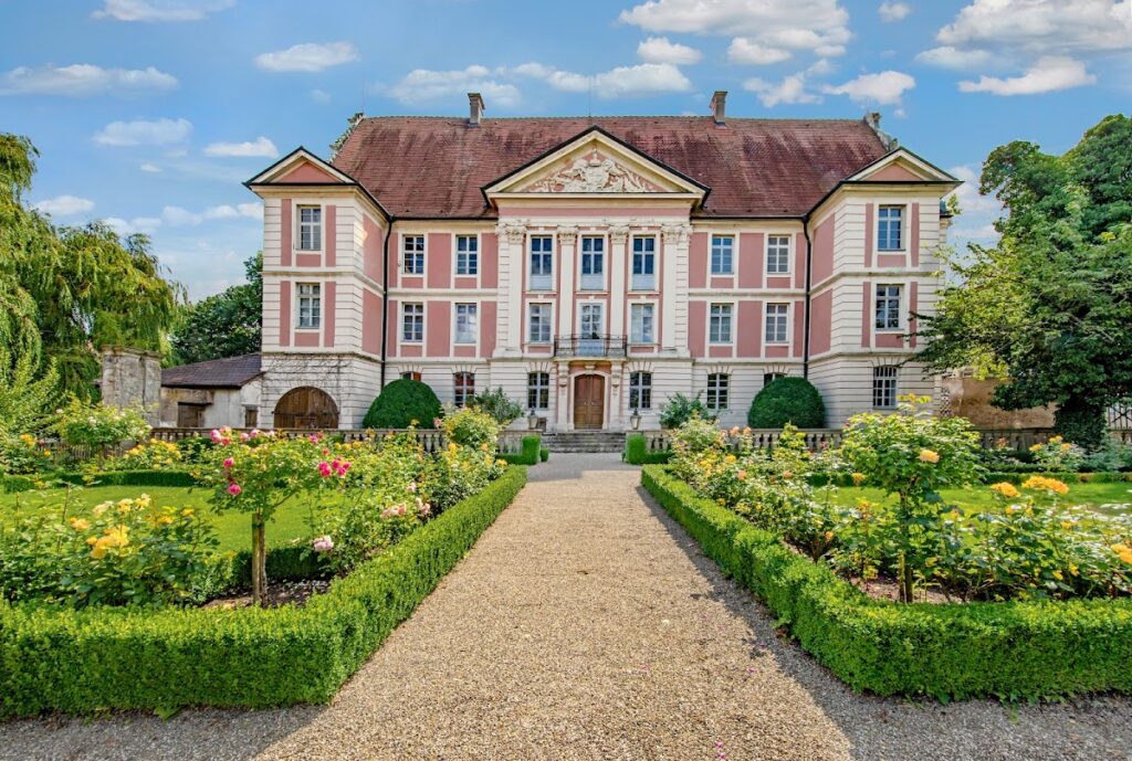 Schloss Eschenau: A Rococo Palace in Obersulm, Germany 1 Schloss Eschenau