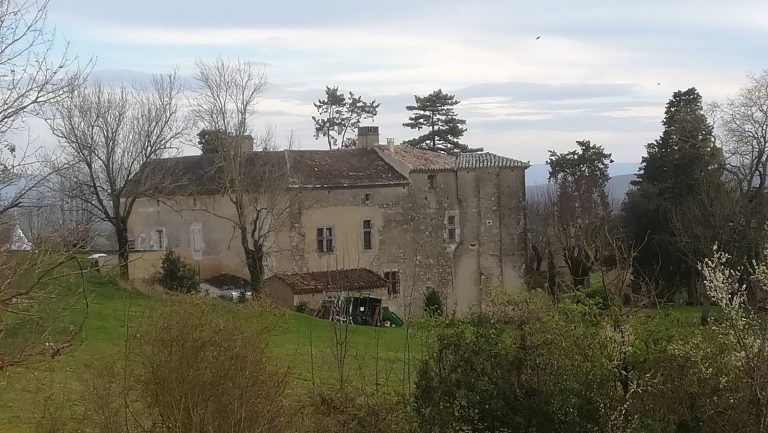 Château de Brametourte: A Medieval Fortified Castle in France