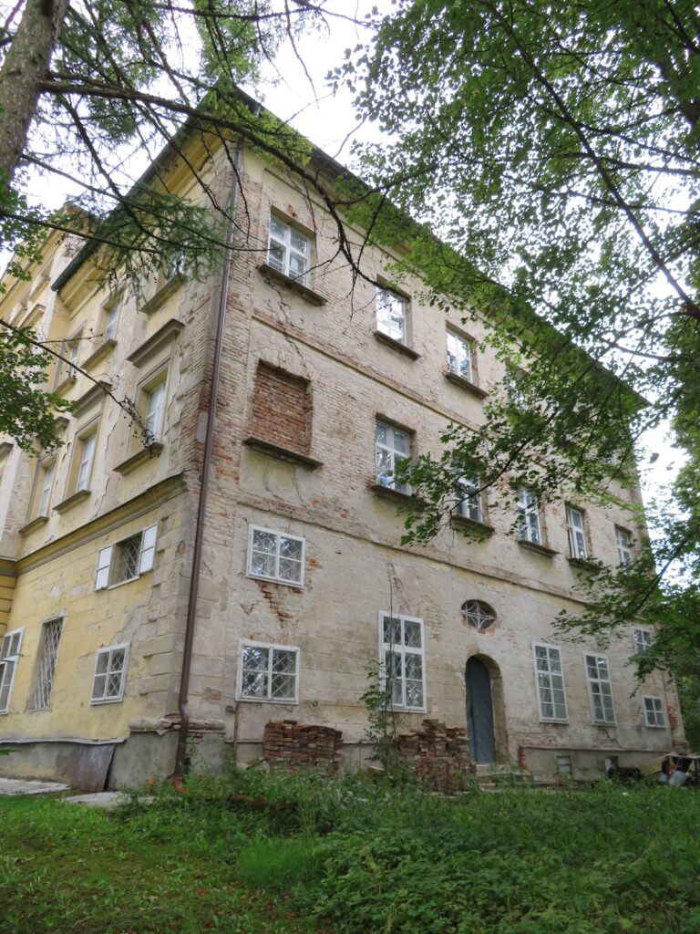 Schloss Autenried: A Historic Manor House and Orthodox Cultural Centre in Germany