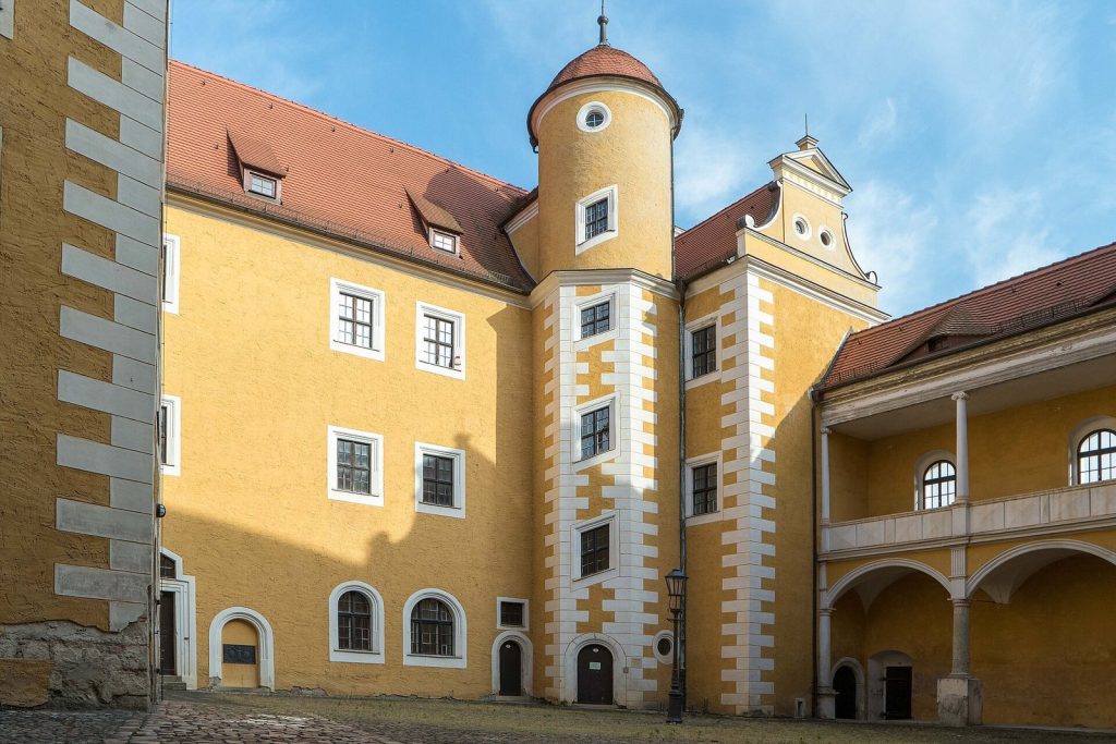 Schloss Annaburg: A Renaissance Hunting Palace in Germany 2 Schloss Annaburg