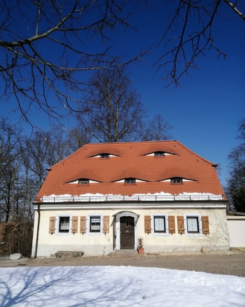 Schloss Planitz: A Baroque Castle in Zwickau 2 Schloss Planitz