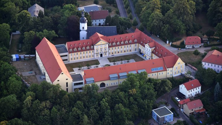 Schloss Planitz: A Baroque Castle in Zwickau