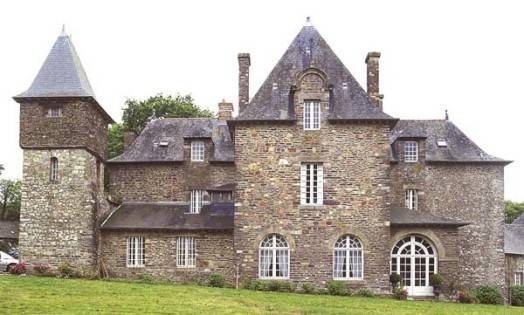 Château de Pont-Muzard: A Historic Estate in France