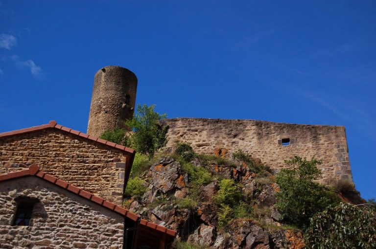 Château de Saint-Floret: A Medieval Castle in France