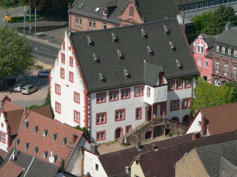 Stadtschloss Klingenberg: A Renaissance Palace in Germany