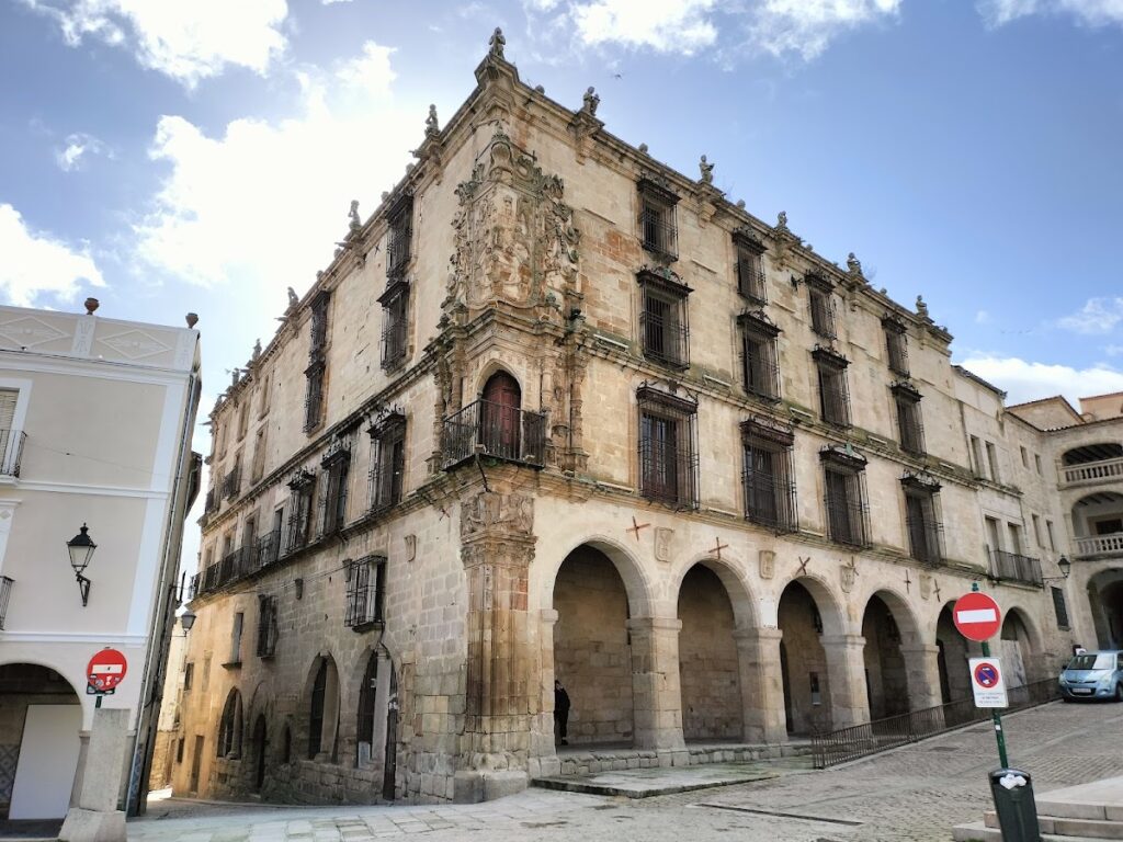 Palacio de la Conquista: A Renaissance Pizarro Palace in Trujillo, Spain 1 Palacio de la Conquista