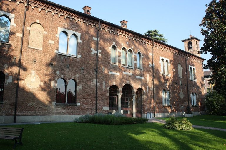 Palace Leone da Perego: Medieval Archiepiscopal Residence in Legnano