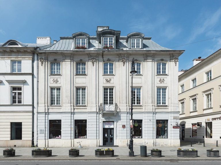 Sanguszko Palace: A Rococo Urban Palace in Warsaw