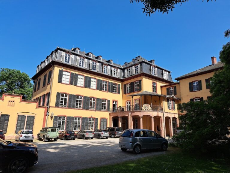 Schloss Assenheim: A Counts’ Palace in Niddatal, Germany