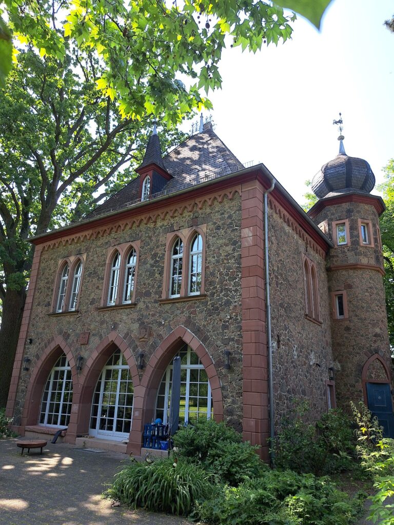 Schloss Assenheim: A Counts’ Palace in Niddatal, Germany 2 Schloss Assenheim