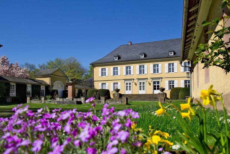 Schloss Bauschlott: A Historic Castle and Country Residence in Germany