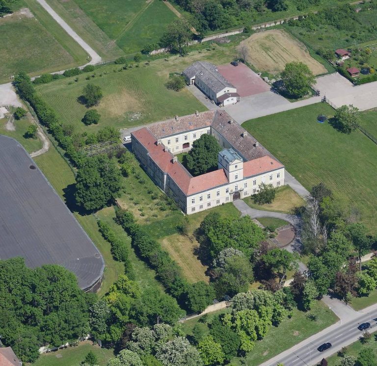 Schloss Obersiebenbrunn: A Baroque Palace and Hunting Garden in Austria