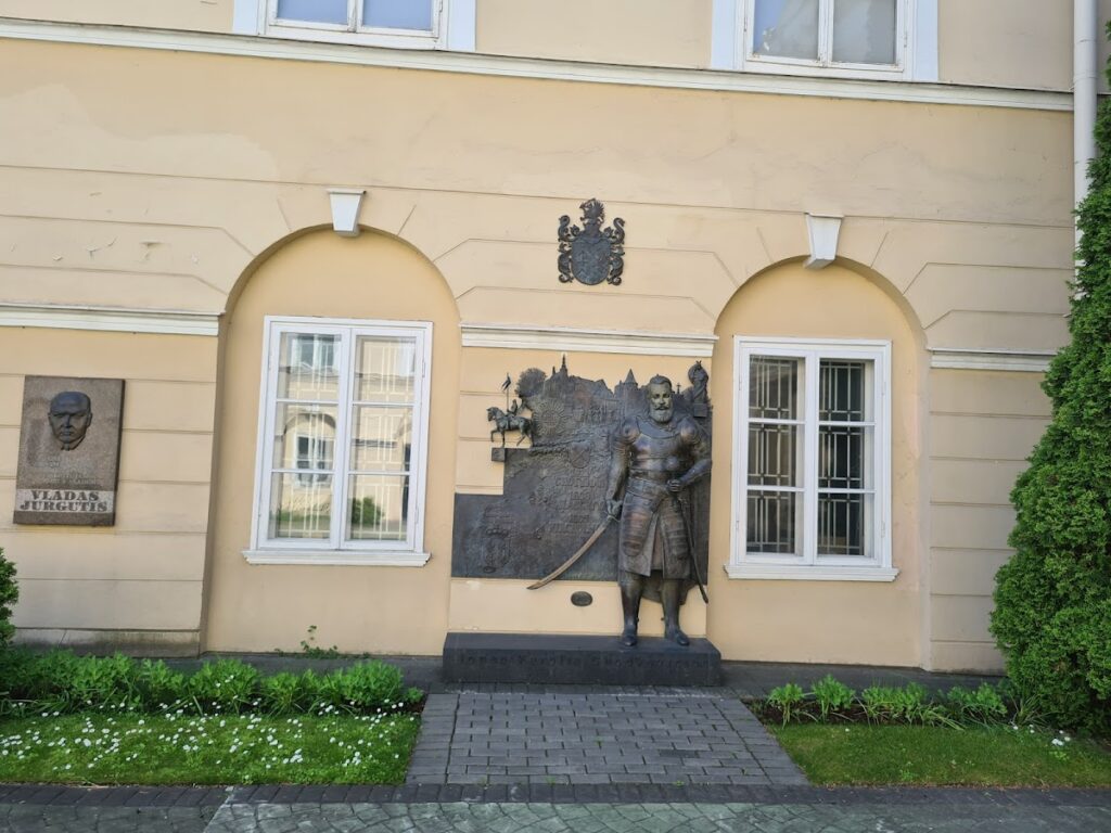 Chodkevičiai Palace: A Historic Noble Residence and Art Gallery in Vilnius 1 Chodkevičiai Palace