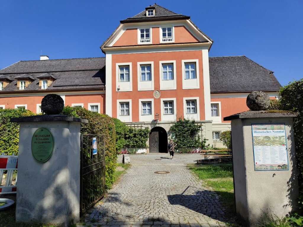 Schloss Adelsheim: A Renaissance Castle and Museum in Berchtesgaden 1 Schloss Adelsheim