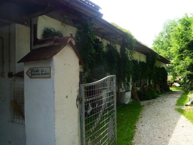 Schloss Feldegg: Historic Castle in Austria