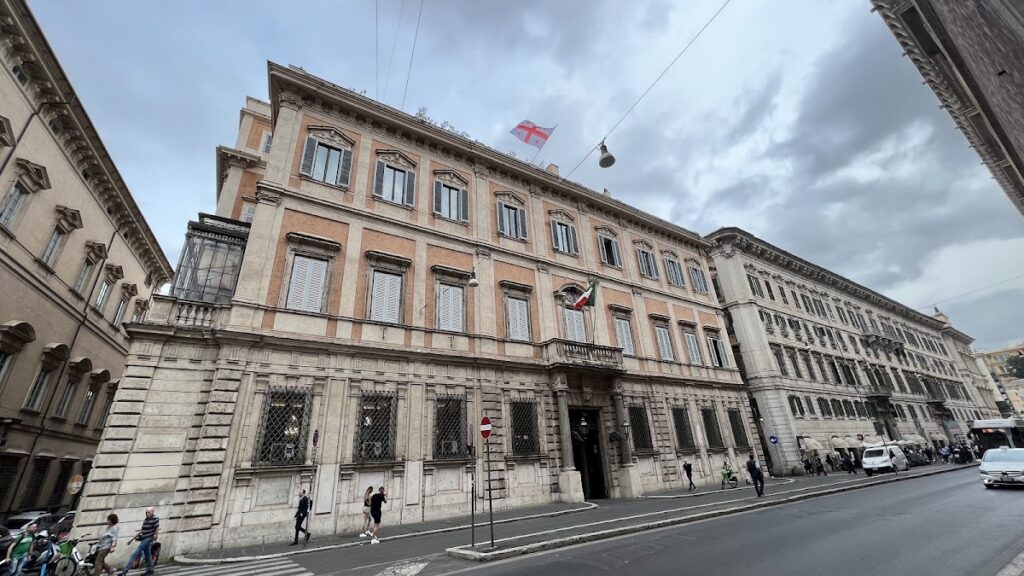 Palazzo Grazioli: A Renaissance Urban Palace in Rome 1 Palazzo Grazioli