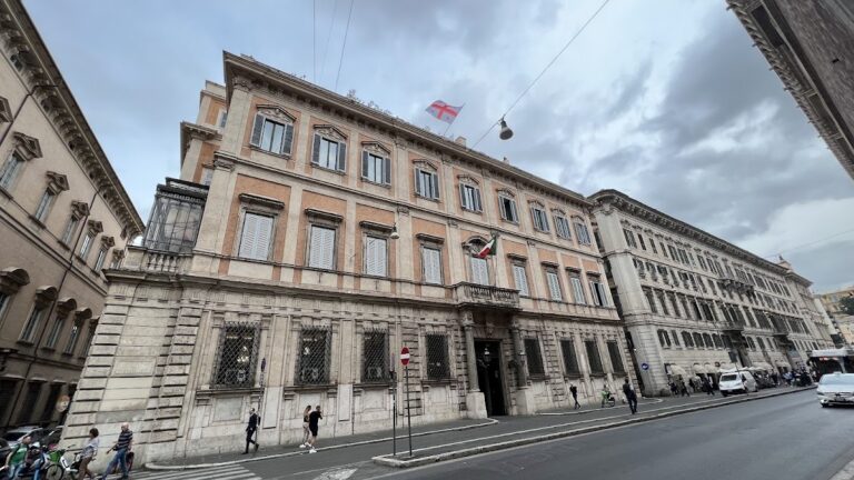 Palazzo Grazioli: A Renaissance Urban Palace in Rome