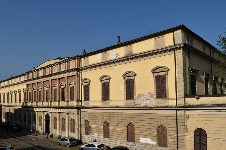 Palazzo Botta: An Aristocratic Palace and University Museum Complex in Pavia