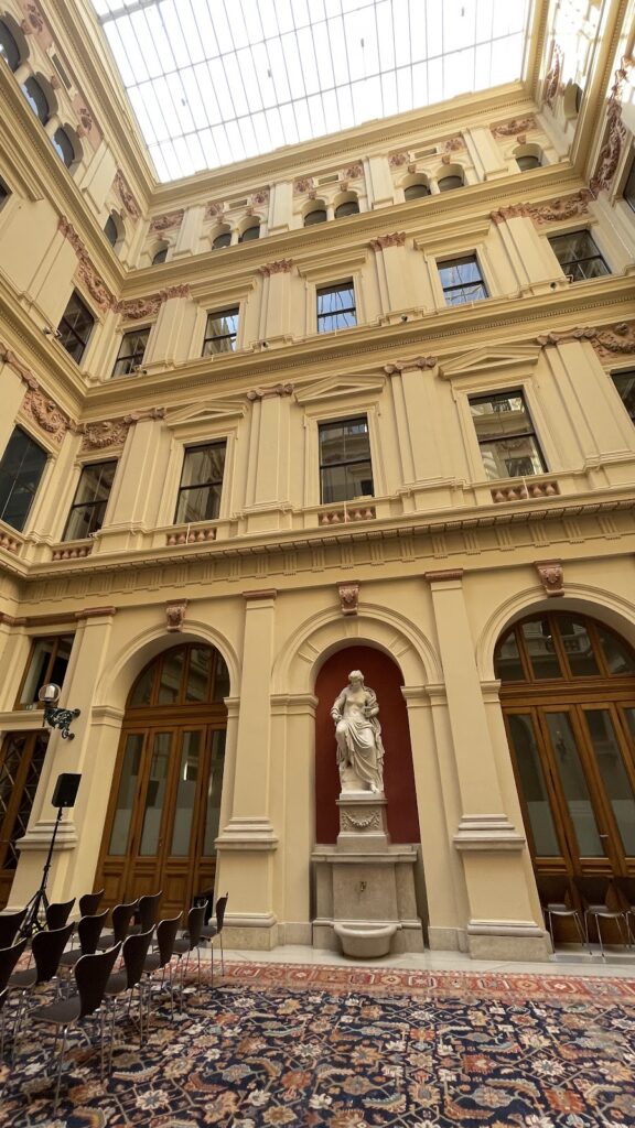 Palais Epstein: A Historicist Neo-Renaissance Palace in Vienna 1 Palais Epstein