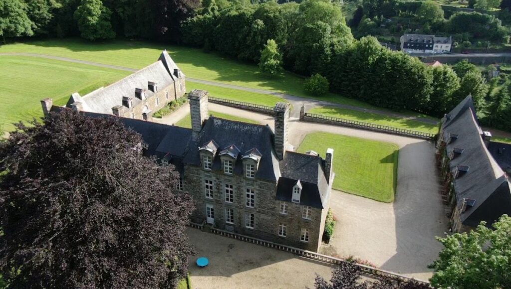 Château de la Paluelle: A Historic Residence in France 2 Château de la Paluelle