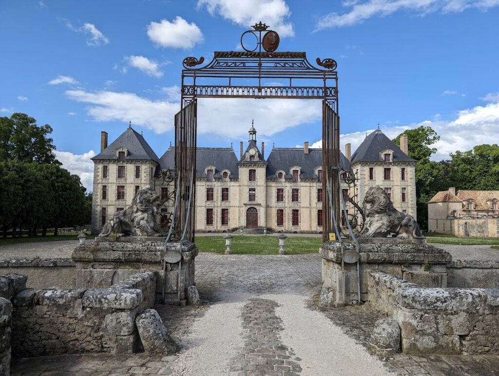 Château de Mesnil-Voisin